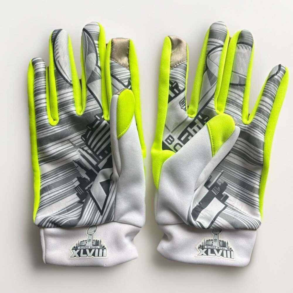 Men’s Nike NFL Super Bowl XLVIII Silver Storm Fan White Fleece Gloves Size LARGE